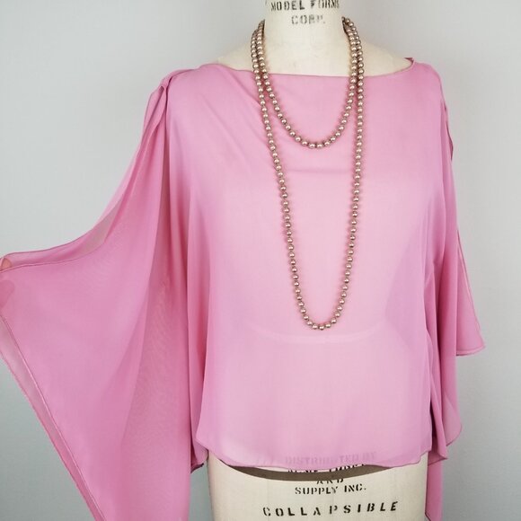 Pretty Rose Pink Sheer Chiffon Batwing Blouse with Open Sleeve Detail * One Size - Picture 4 of 9